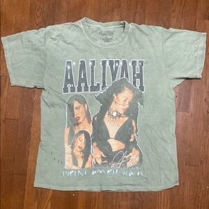 Aaliyah Princess of R&B Graphic Tee
